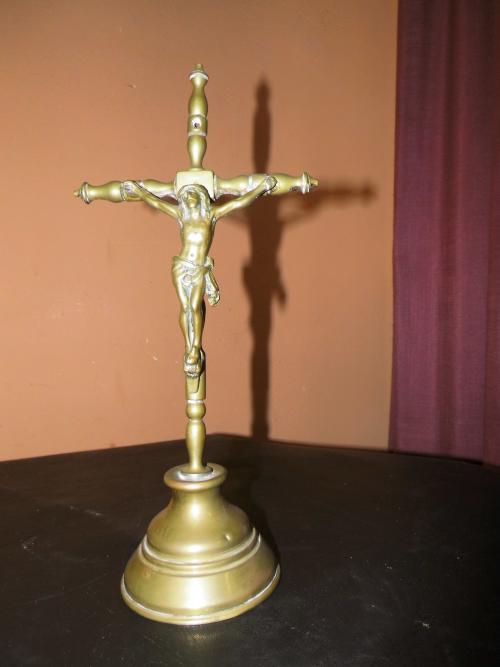 Kruzifix Messing / Jesus Christus / Reliquien - Standkreuz, Altarkreuz / 35,5 cm im Ebay-Shop gebrauchtwaren-kw2011 aufrufen
