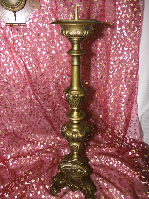 Antiker sakraler Kerzenhalter / Barock-Stil Altarleuchter / Kerzenleuchter 65cm bei Hood.de